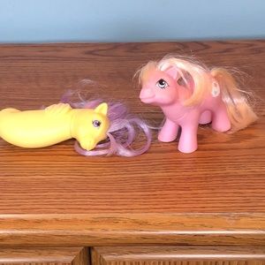 My Little Pony vintage 1980s pony and seahorse